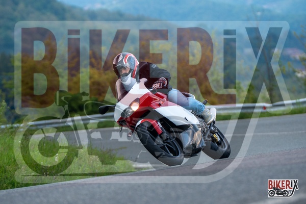 Passo della Futa 10-05-25 h16-55 0349