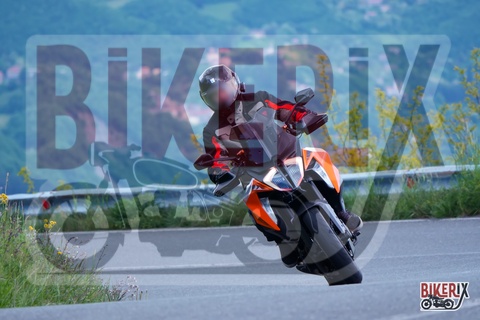 Passo della Futa 17-05-25 h11-34 1321