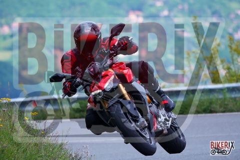 Passo della Futa 17-05-25 h11-51 1525