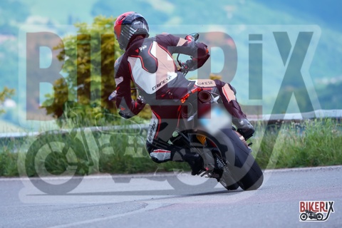 Passo della Futa 17-05-25 h11-52 1547