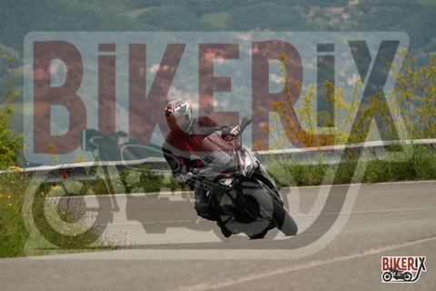 Passo della Futa 17-05-25 h12-19 1975