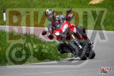 Passo della Futa 26-04-25 h11-47 1053