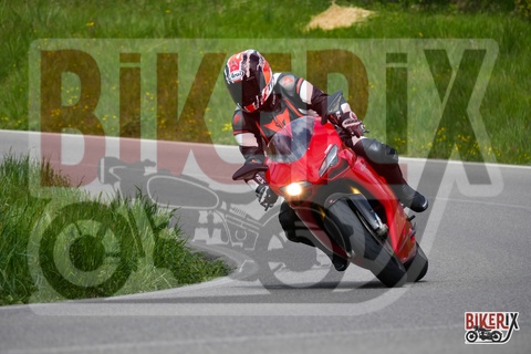 Passo della Futa 26-04-25 h11-47 1062