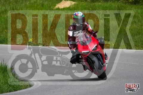 Passo della Futa 26-04-25 h11-47 1079