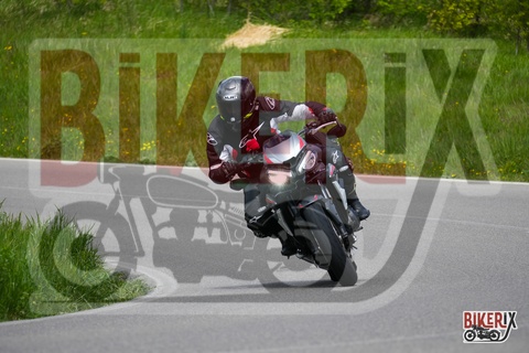 Passo della Futa 26-04-25 h11-47 1081