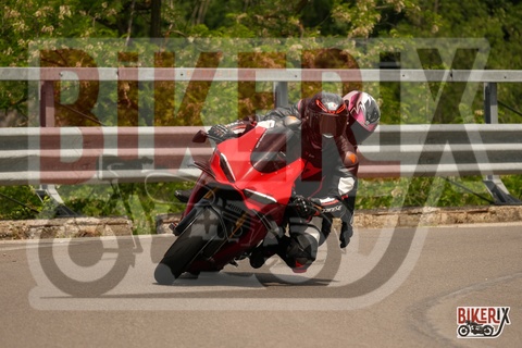 Passo della Futa E 02-06-25 h11-51 0709