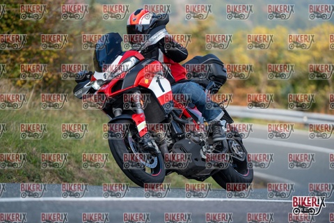 Passo della Futa E 11-10-25 h12-11 0721