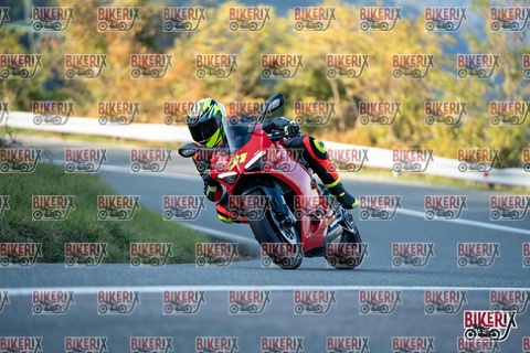 Passo della Futa E 11-10-25 h16-42 2527