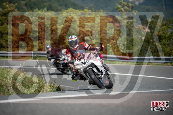 Passo della Futa E 13-09-25 h11-51 1754