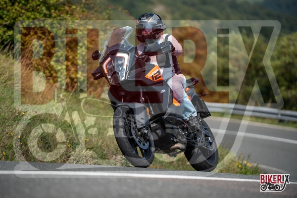 Passo della Futa E 13-09-25 h11-59 1874