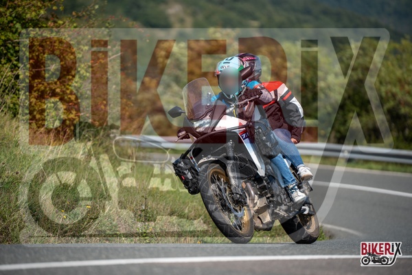 Passo della Futa E 13-09-25 h12-05 1990