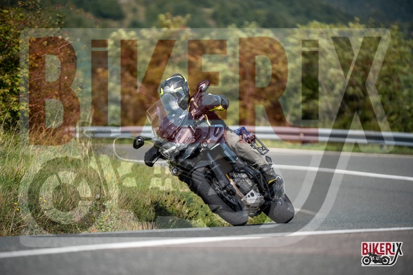 Passo della Futa E 13-09-25 h12-10 2010