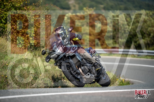 Passo della Futa E 13-09-25 h12-10 2011