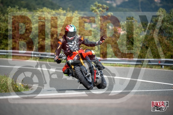 Passo della Futa E 13-09-25 h12-11 2016