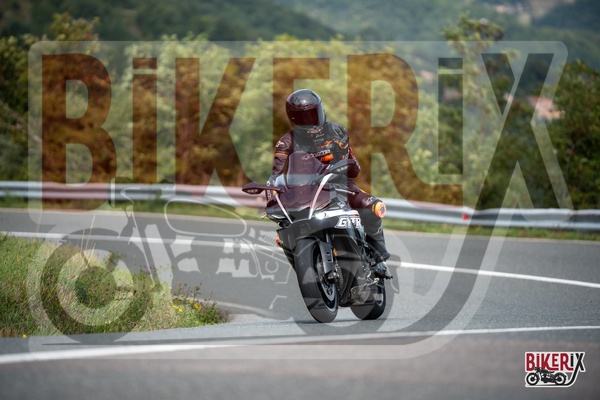 Passo della Futa E 13-09-25 h13-01 2509