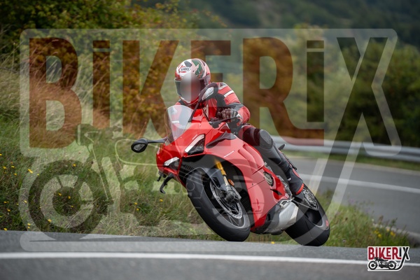 Passo della Futa E 13-09-25 h15-01 2966