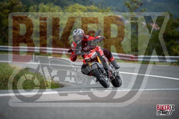 Passo della Futa E 13-09-25 h15-04 2974