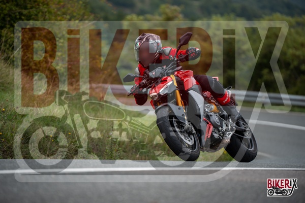 Passo della Futa E 13-09-25 h15-04 2977