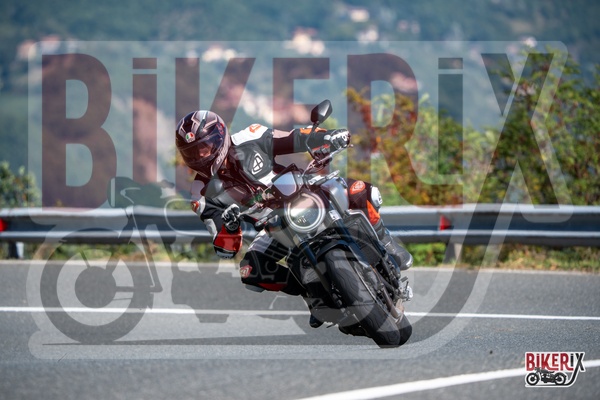 Passo della Futa E 21-09-25 h12-02 0837