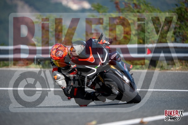 Passo della Futa E 21-09-25 h12-52 1233