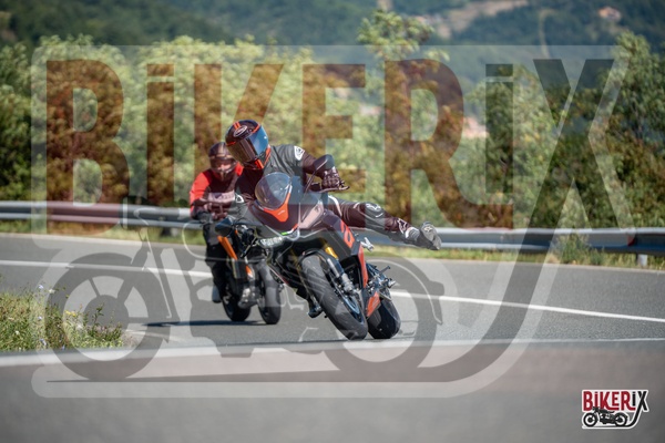 Passo della Futa E 31-08-25 h11-48 1637