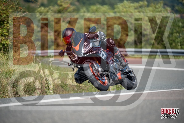 Passo della Futa E 31-08-25 h12-07 1995