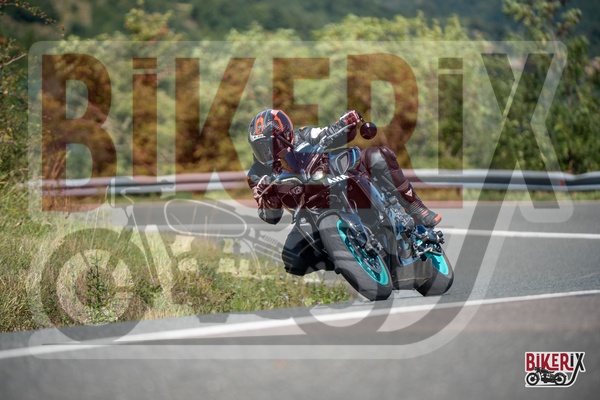 Passo della Futa E 31-08-25 h12-07 2004