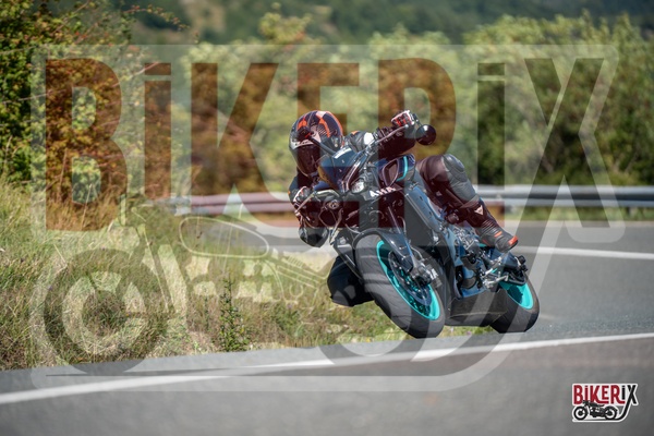 Passo della Futa E 31-08-25 h12-07 2005