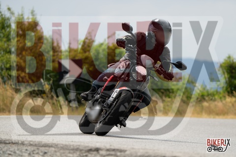 Passo della Futa T 20-07-25 h11-05 1041