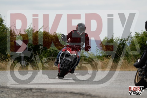 Passo della Futa T 20-07-25 h11-15 1213
