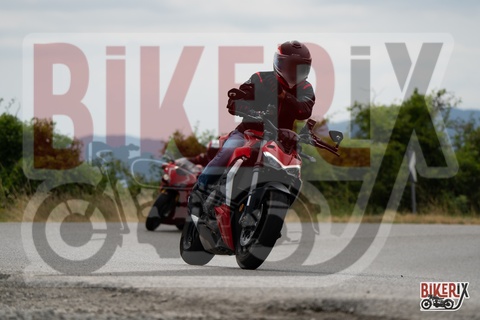 Passo della Futa T 20-07-25 h11-15 1214