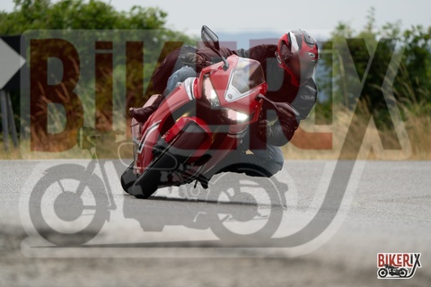 Passo della Futa T 20-07-25 h11-42 1478