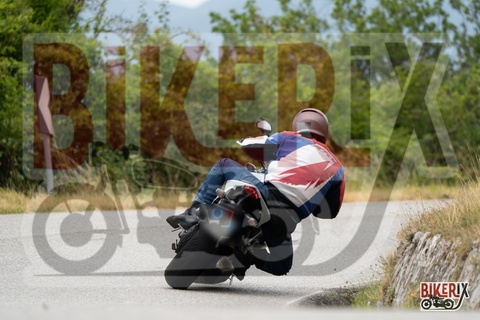 Passo della Futa T 20-07-25 h11-57 1544