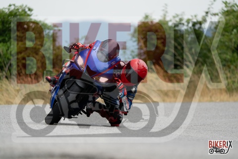 Passo della Futa T 20-07-25 h12-44 1976