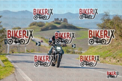 Volterra 19-10-25 h10-49 0208