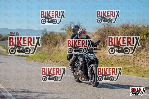 Volterra 19-10-25 h11-06 0345