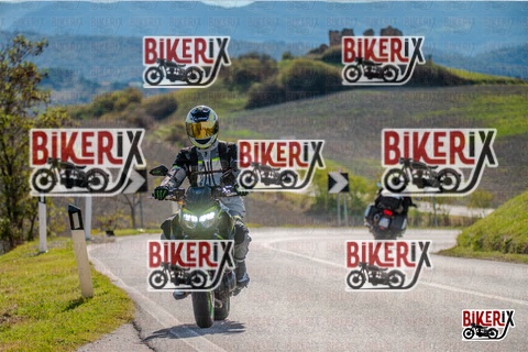 Volterra 19-10-25 h14-14 1721