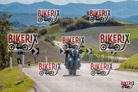 Volterra 19-10-25 h14-21 1748