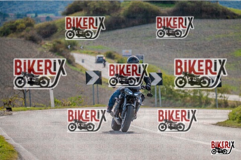 Volterra 19-10-25 h14-37 1768