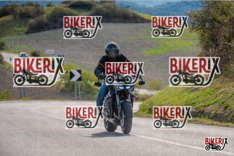 Volterra 19-10-25 h14-37 1770