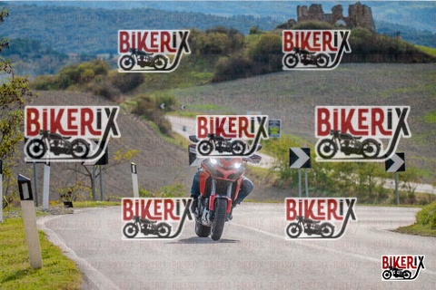 Volterra 19-10-25 h14-38 1779