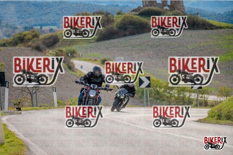 Volterra 19-10-25 h14-43 1821