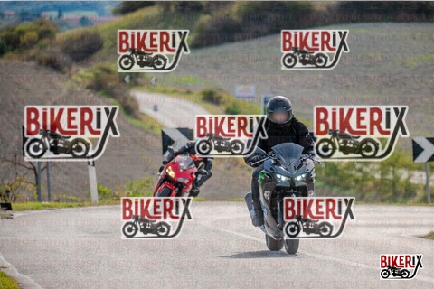 Volterra 19-10-25 h14-43 1825