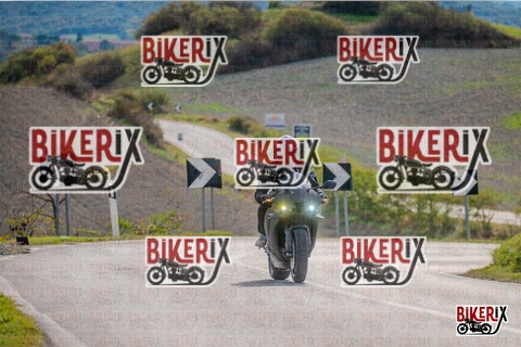 Volterra 19-10-25 h14-43 1835