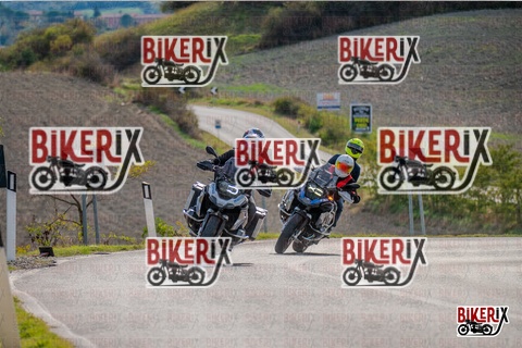 Volterra 19-10-25 h14-43 1844