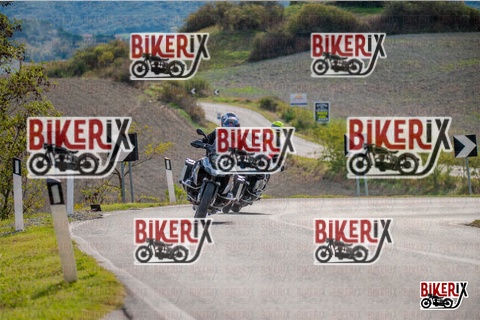 Volterra 19-10-25 h14-43 1845