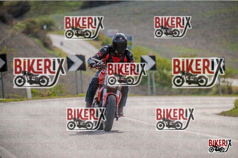 Volterra 19-10-25 h14-45 1864