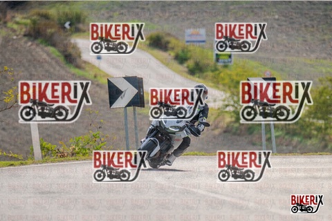 Volterra 19-10-25 h14-48 1889