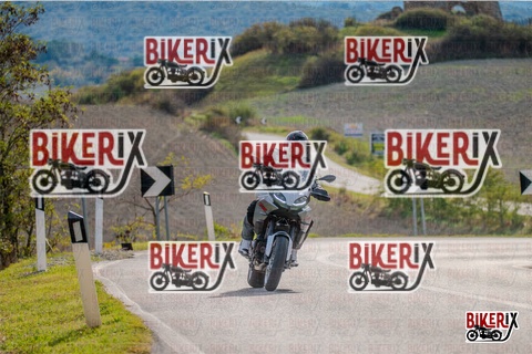 Volterra 19-10-25 h14-48 1893