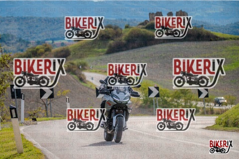 Volterra 19-10-25 h14-48 1894